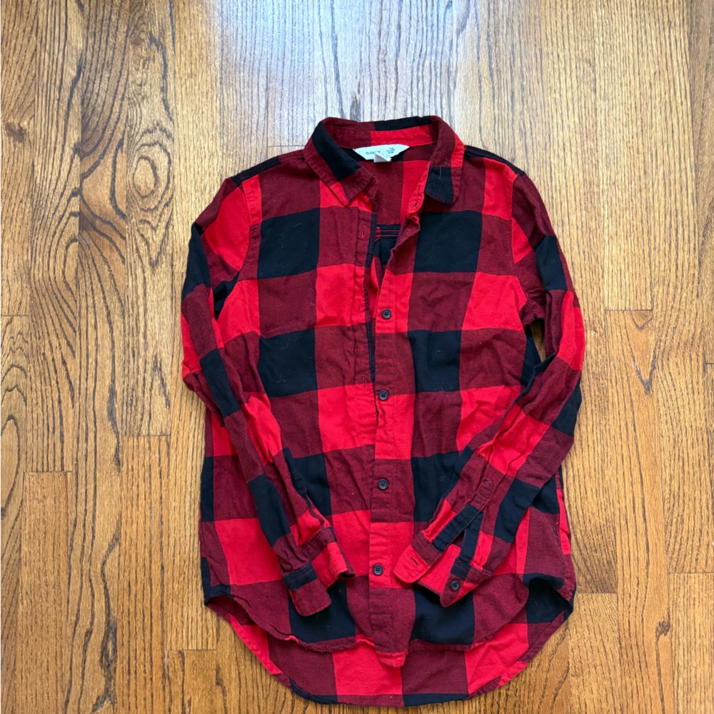 Old Navy plaid shirt